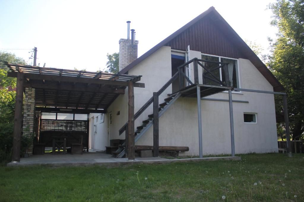 Дома для отпуска Cottage on Krasnopartizanskaya Гродно-73