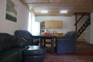 Дома для отпуска Cottage on Krasnopartizanskaya Гродно Дом для отпуска-18