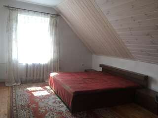 Дома для отпуска Cottage on Krasnopartizanskaya Гродно Дом для отпуска-57