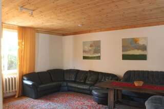 Дома для отпуска Cottage on Krasnopartizanskaya Гродно Дом для отпуска-6