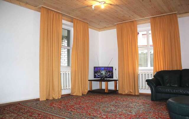 Дома для отпуска Cottage on Krasnopartizanskaya Гродно-45